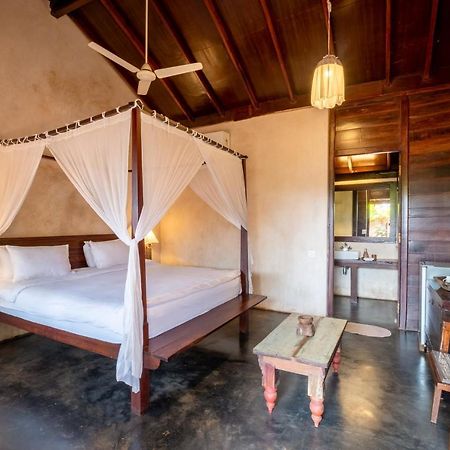 The Artist Cottages Morjim Exterior foto