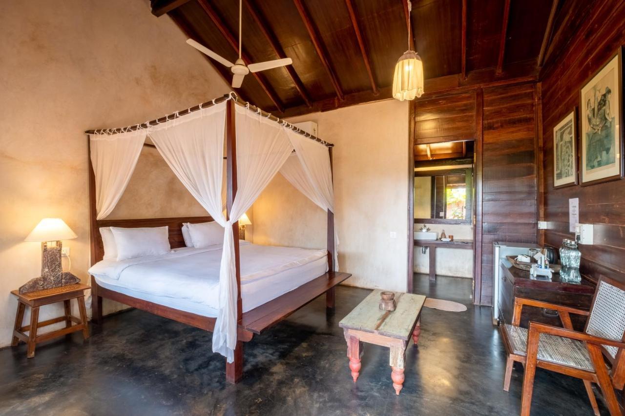 The Artist Cottages Morjim Exterior foto
